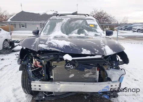 2025 Toyota Grand Highlander Xle from USA, damaged, VIN 5TDAAAB58SS092636